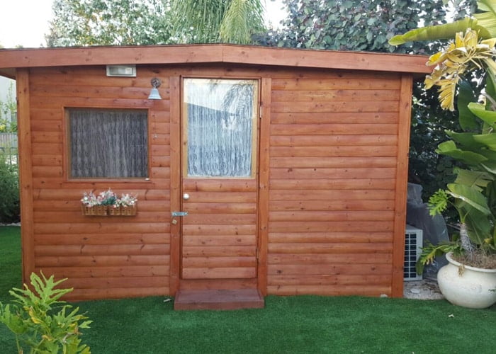 הקמת צימרים ובריכות עץ