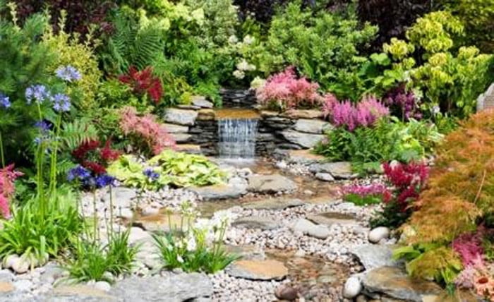 עיצוב גינות באביב