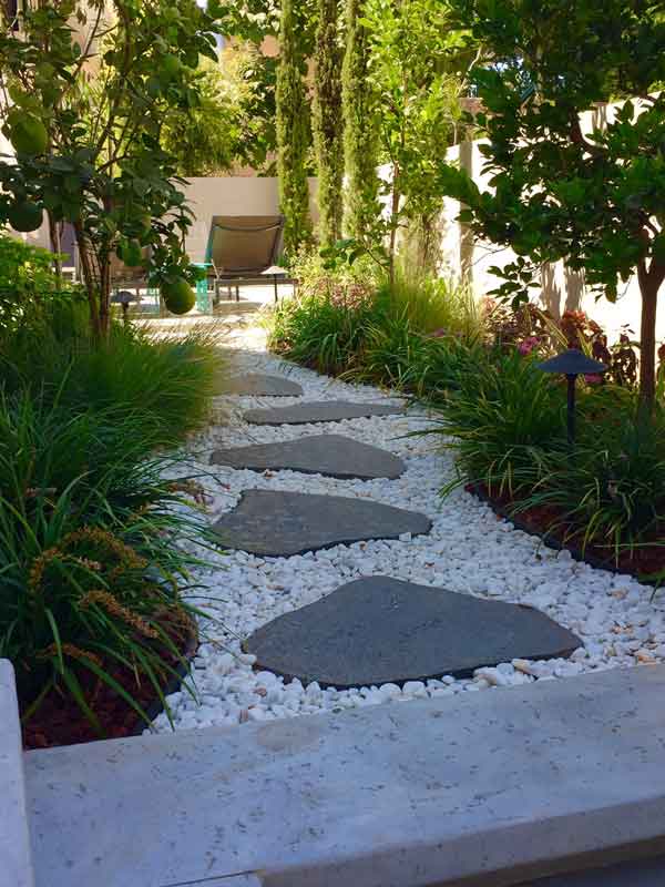 עיצוב גינה בשרון