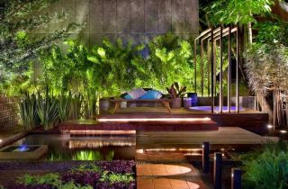 מיוחדים בגינה שער 320x210 - אלמנטים מיוחדים בגינה