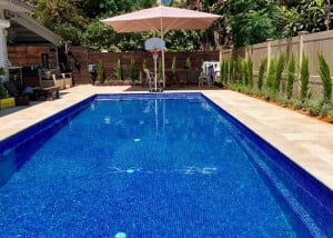 פרויקט הקמת בריכה ושדרוג גינה בחופית